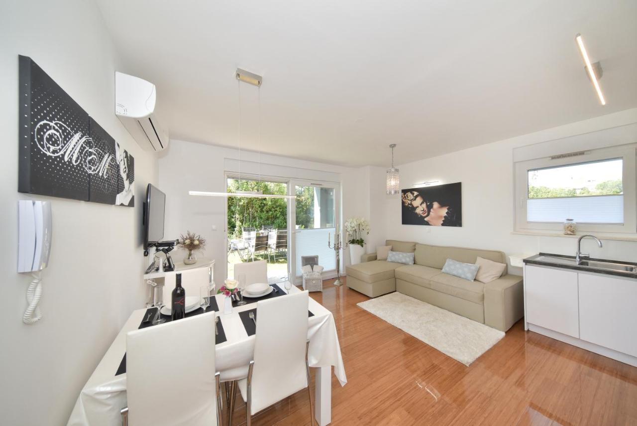 Mm Luxury Apartments Diamond & Silver Ζαντάρ Εξωτερικό φωτογραφία
